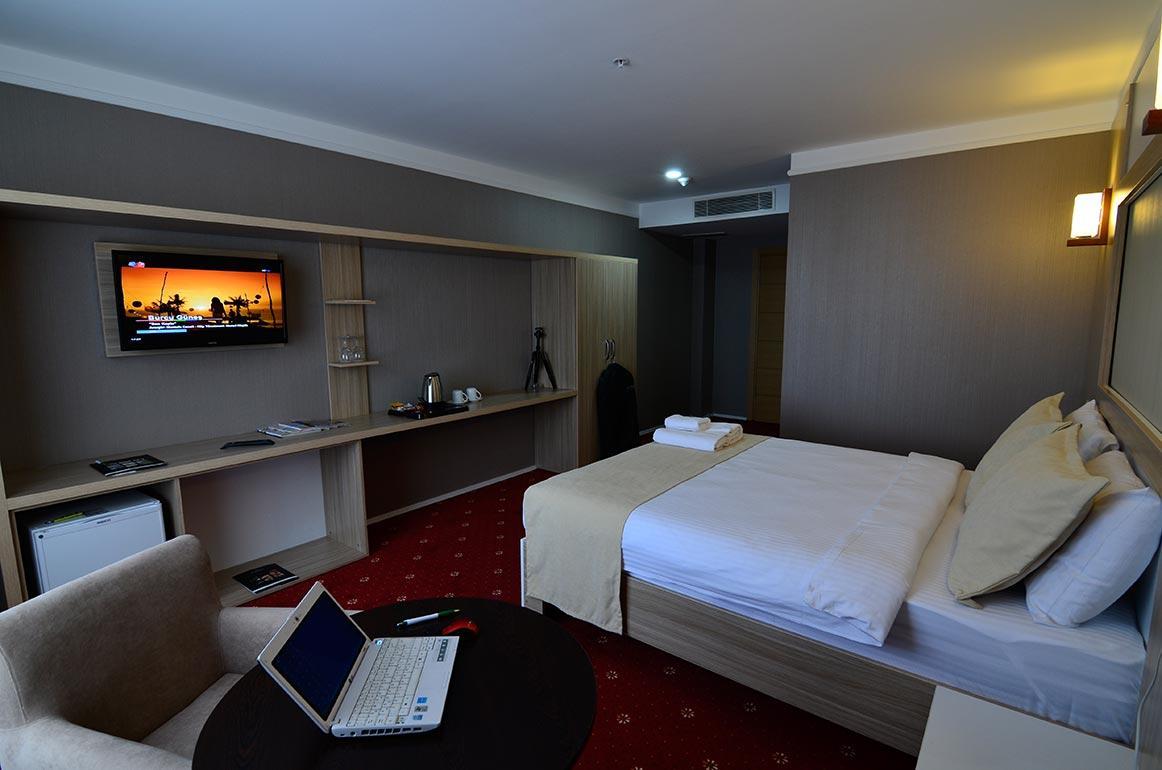 Life Port Hotel Istanbul Sekerpinari Exterior photo